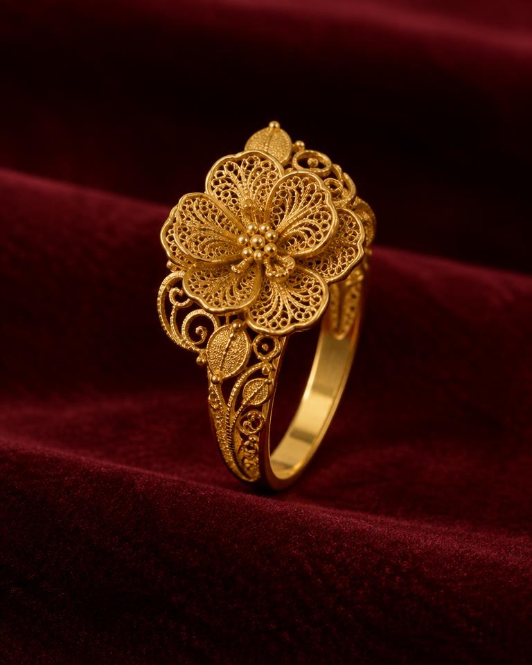 Zahra Floral Filigree Ring